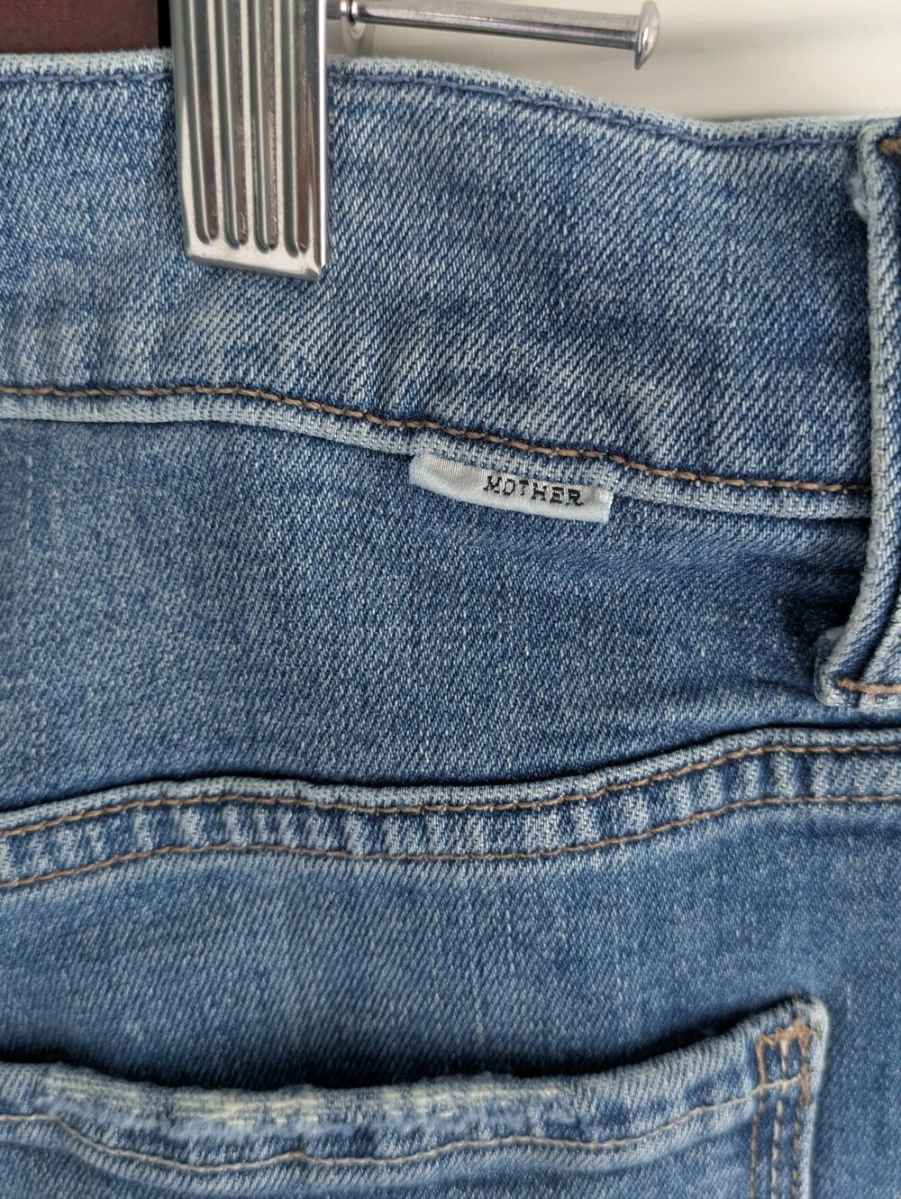 Mother "High Waisted Double Hiker Skip" Denim Jeans 28 - Picture 3 of 7